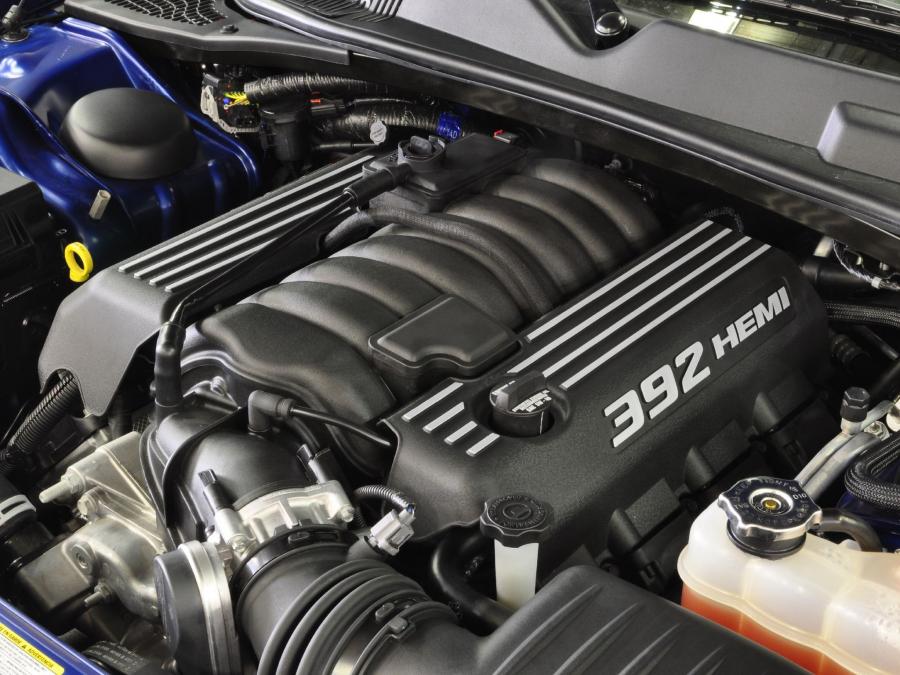  Dodge Challenger SRT8 392 Inaugural Edition 2010 года  (фото 32 из 36)